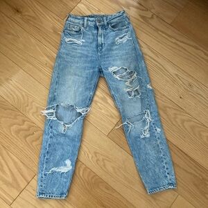 American Eagle Ripped Jeans, Women’s Size 000